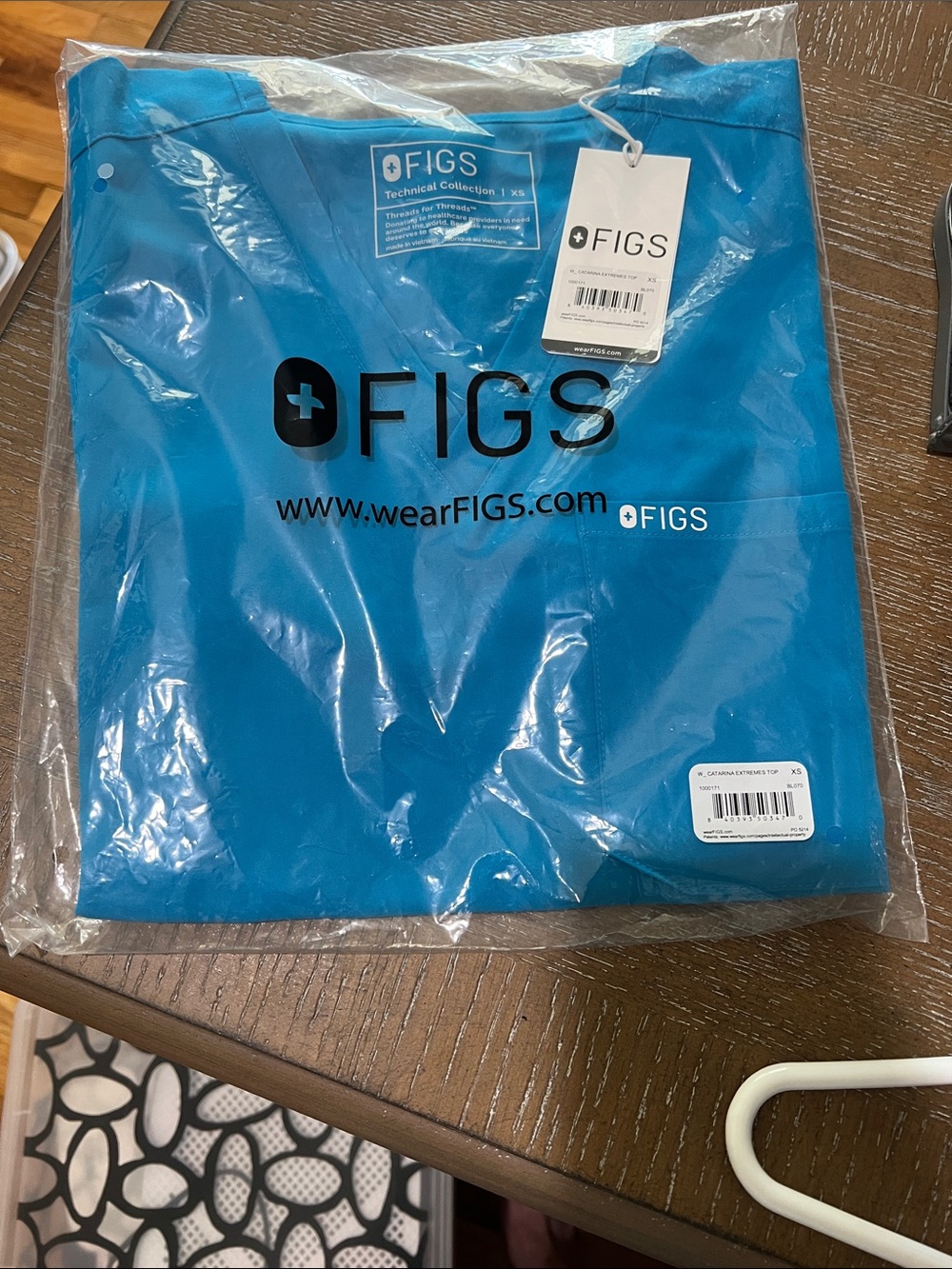 Figs Catarina Scrub Top XS  Electric Blue PO 5214